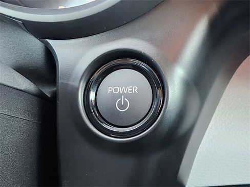 New 2026 Toyota Sienna LE image 14