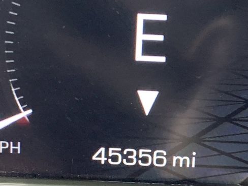 Used 2024 GMC Sierra 1500 SLE image 36