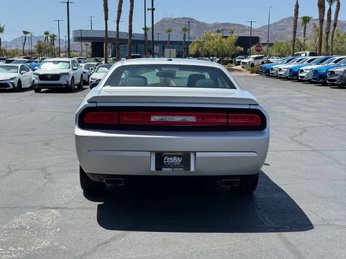 Used 2012 Dodge Challenger R/T w/ Sound Group II RWD image 4