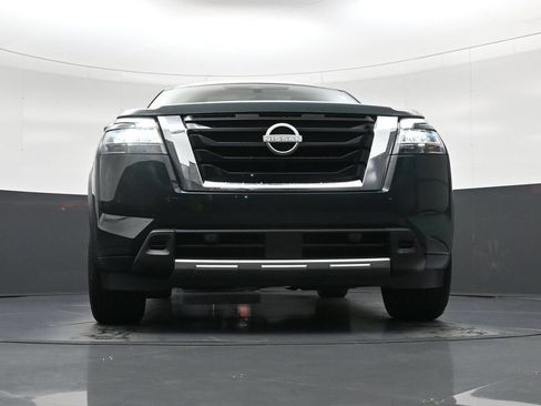 Used 2024 Nissan Pathfinder Platinum w/ Cargo Package FWD image 21