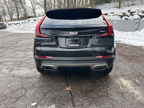 Used 2020 Cadillac XT4 Premium Luxury w/ Cold Weather Package image 7