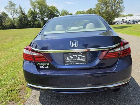 Used 2016 Honda Accord LX image 7