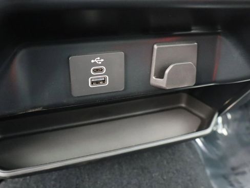 New 2025 Ford F150 XL w/ Equipment Group 103A High image 33