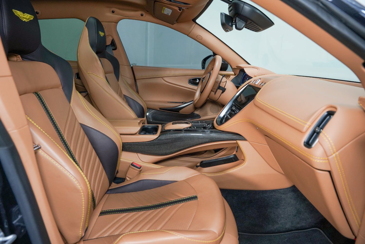 Used 2023 Aston Martin DBX 707 AWD/4WD image 28