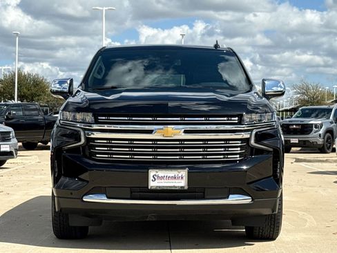 Used 2023 Chevrolet Tahoe Premier image 2
