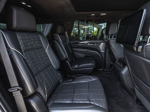 Used 2024 Cadillac Escalade V w/ LPO, Floor Liner Package AWD/4WD image 32