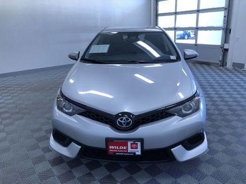 Used 2018 Toyota Corolla iM w/ All-Weather Mat Package FWD image 15