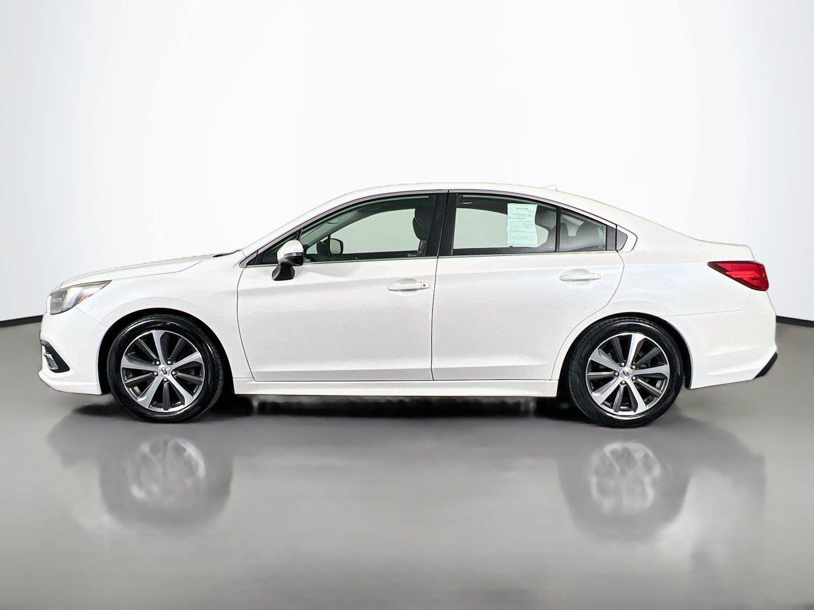 Used 2019 Subaru Legacy 3.6R Limited AWD/4WD image 3