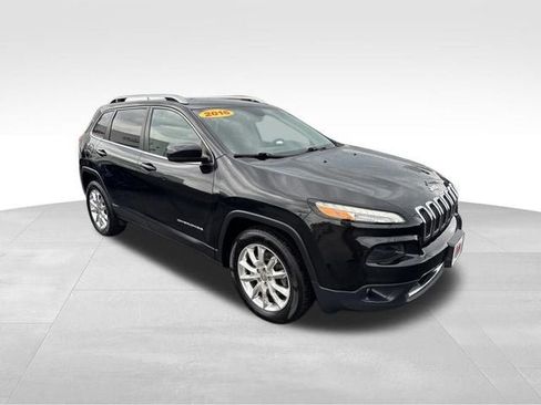Used 2016 Jeep Cherokee Limited AWD/4WD image 3