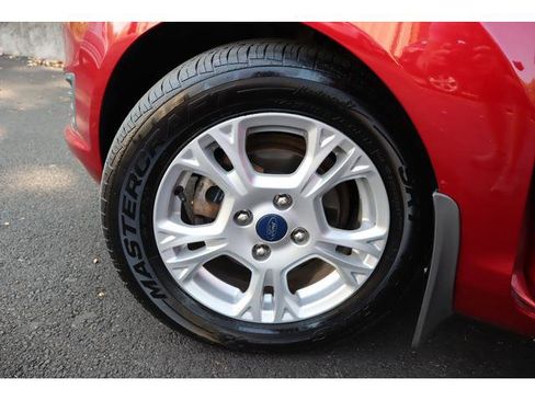 Used 2015 Ford Fiesta SE w/ Exterior Protection Package image 14