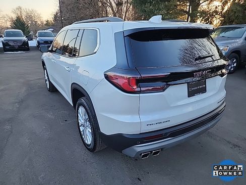 Used 2024 GMC Acadia Elevation w/ Luxury Package image 7