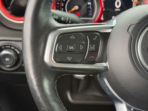 Used 2019 Jeep Wrangler Unlimited Sahara w/ Cold Weather Group image 37