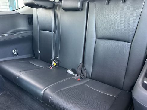 Certified 2025 Toyota Grand Highlander FWD image 15