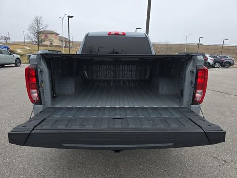 Used 2024 GMC Sierra 1500 Pro w/ Pro Value Package image 15