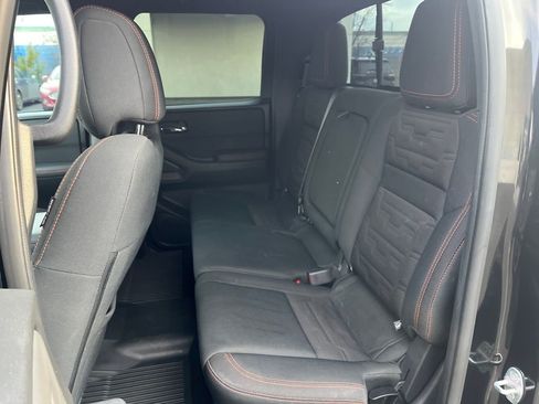 Used 2022 Nissan Frontier PRO-4X w/ Off-Road Protection Package image 17