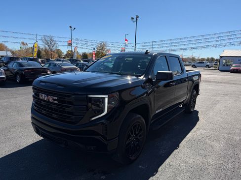 Used 2024 GMC Sierra 1500 Elevation w/ LPO, GMC Protection Package image 11