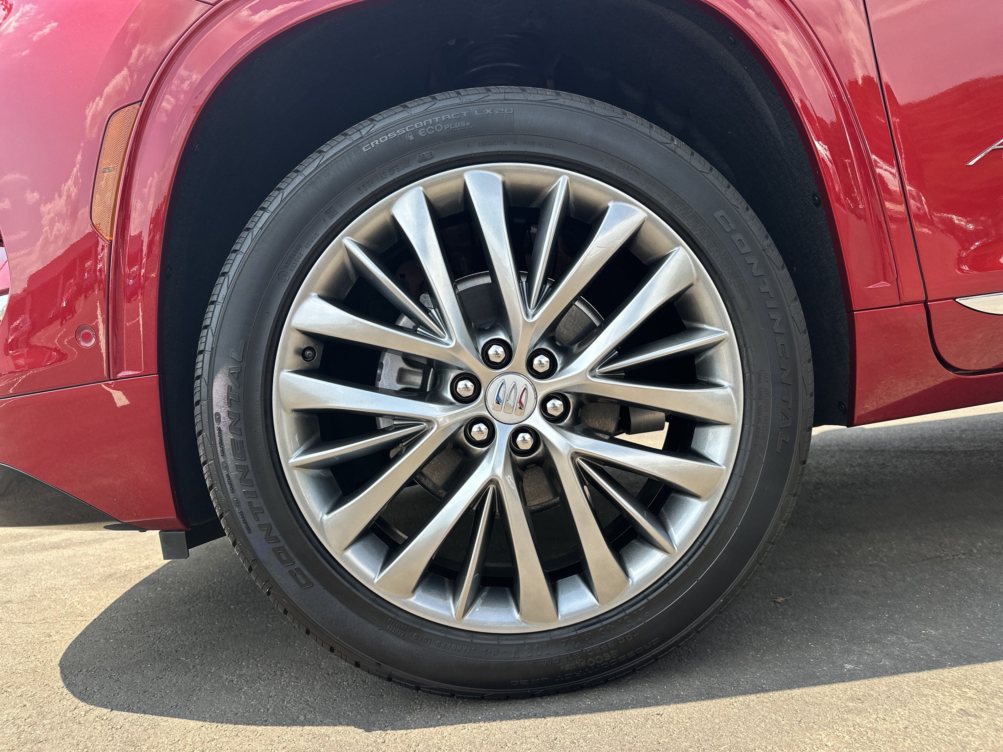 Used 2026 Buick Enclave Avenir w/ Super Cruise Package FWD image 12