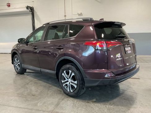 Used 2018 Toyota RAV4 LE w/ All Weather Liner Package FWD image 4