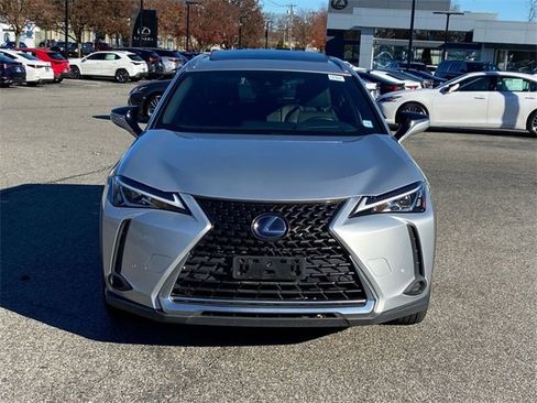 Used 2020 Lexus UX 250h w/ Premium Package image 2