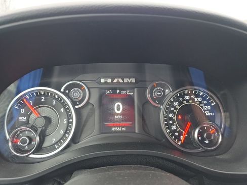 Used 2021 RAM 1500 Big Horn image 16