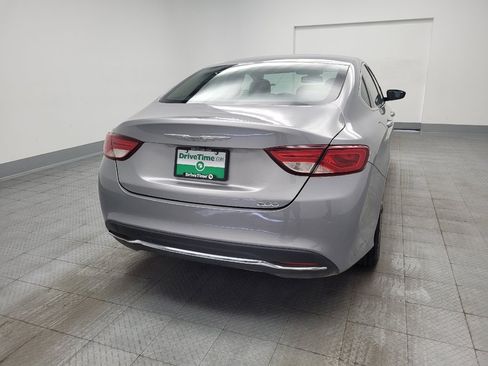 Used 2016 Chrysler 200 Limited FWD image 7