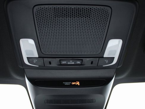 Used 2023 Honda HR-V Sport image 40