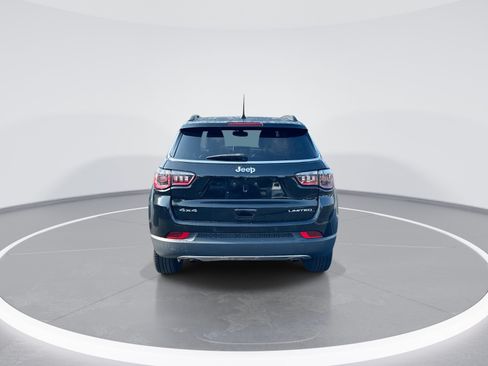 Used 2023 Jeep Compass Limited w/ Sun and Sound Group AWD/4WD image 8