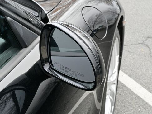 Used 2015 Porsche 911 Carrera image 13