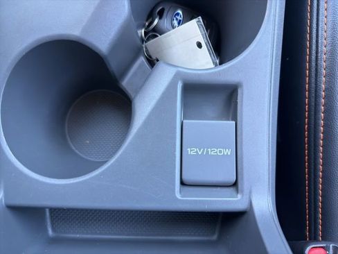 Used 2024 Subaru Crosstrek 2.5i Limited image 38