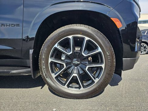 Used 2021 Chevrolet Tahoe RST AWD/4WD image 9