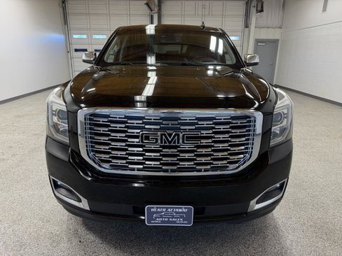 Used 2020 GMC Yukon Denali w/ Denali Ultimate Package image 7