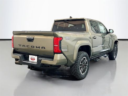 New 2025 Toyota Tacoma TRD Sport image 4