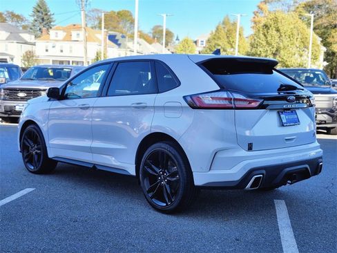 Used 2022 Ford Edge ST w/ Equipment Group 401A image 3