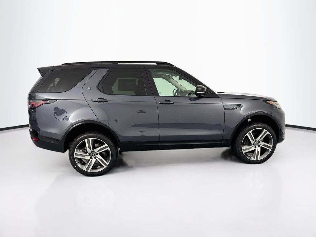 New 2026 Land Rover Discovery Limited Edition AWD/4WD image 4
