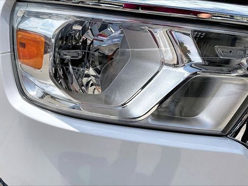 Used 2023 RAM 1500 Big Horn AWD/4WD image 33