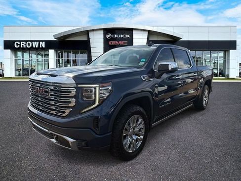 Used 2022 GMC Sierra 1500 Denali AWD/4WD image 1