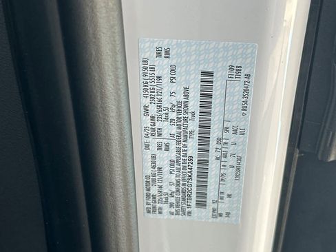 New 2025 Ford Transit 250 148 Medium Roof Extended AWD image 22