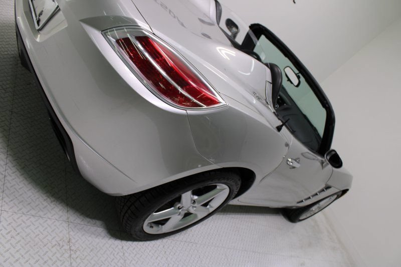 Used 2008 Saturn Sky w/ Premium Trim Package RWD image 17