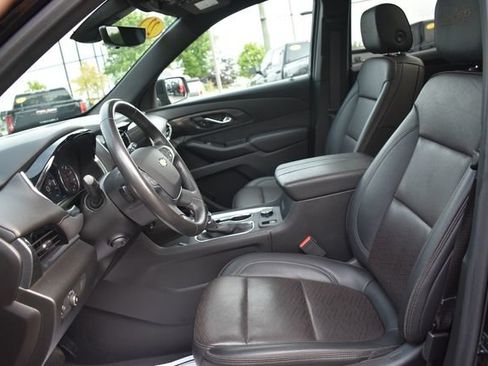 Used 2022 Chevrolet Traverse High Country AWD/4WD image 28