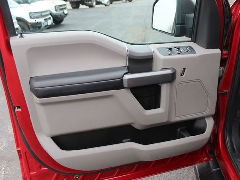 Used 2020 Ford F150 XLT w/ Equipment Group 302A Luxury image 21