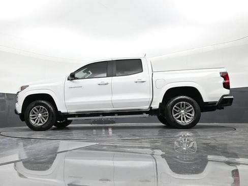 Used 2023 Chevrolet Colorado LT w/ LT Convenience Package image 22