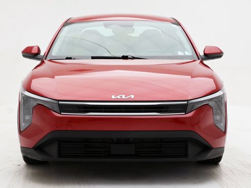 Used 2025 Kia K4 FWD image 4