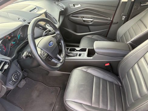 Used 2017 Ford Escape Titanium FWD image 12