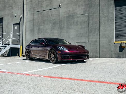 Used 2018 Porsche Panamera 4S AWD/4WD image 61