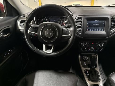 Used 2018 Jeep Compass Latitude w/ Popular Equipment Group AWD/4WD image 11