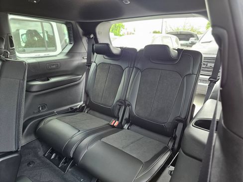 New 2026 Jeep Grand Cherokee L Altitude RWD image 23
