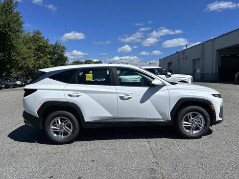 New 2026 Hyundai Tucson SE AWD/4WD image 2