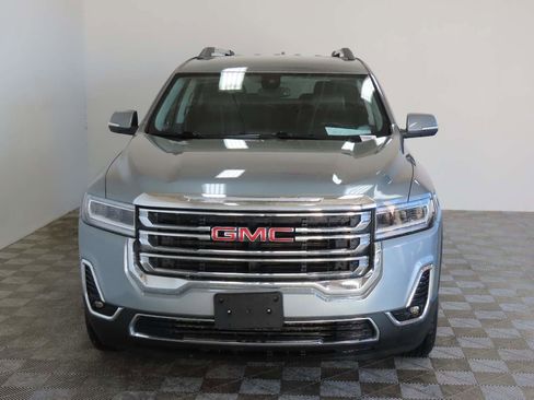 Used 2023 GMC Acadia SLT image 2