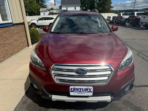 Used 2016 Subaru Outback 2.5i Limited AWD/4WD image 2