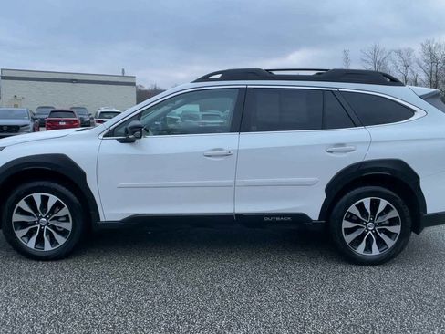 Used 2025 Subaru Outback Limited image 6